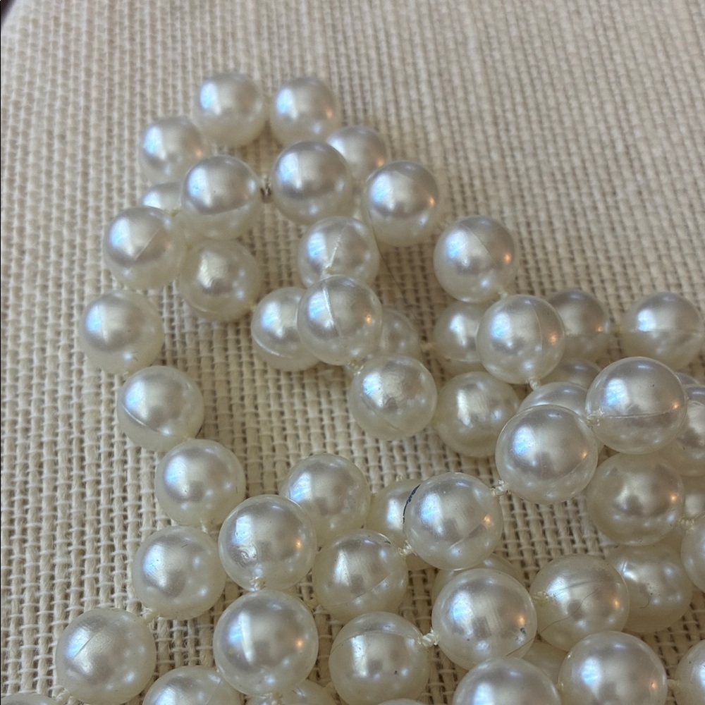 Vintage faux Pearl 80” approximate Necklace - Picture 5 of 10